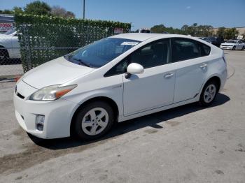  Salvage Toyota Prius