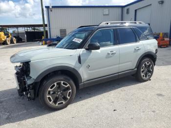  Salvage Ford Bronco