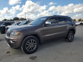  Salvage Jeep Grand Cherokee