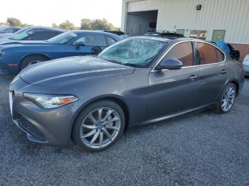  Salvage Alfa Romeo Giulia