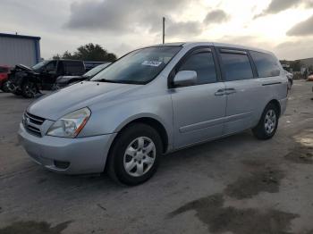  Salvage Kia Sedona