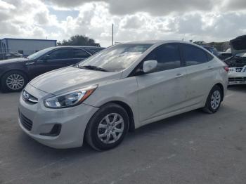  Salvage Hyundai ACCENT