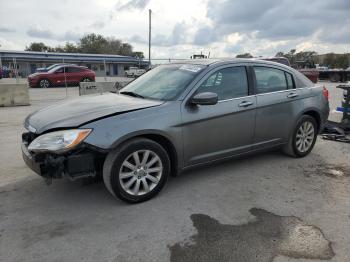  Salvage Chrysler 200