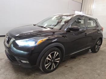  Salvage Nissan Kicks