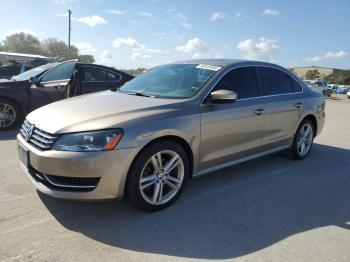  Salvage Volkswagen Passat