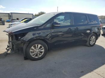  Salvage Kia Sedona