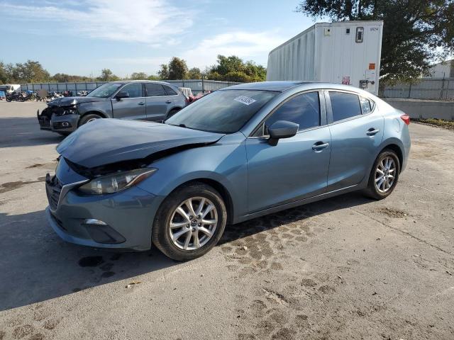  Salvage Mazda 3