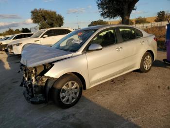  Salvage Kia Rio