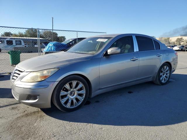  Salvage Hyundai Genesis