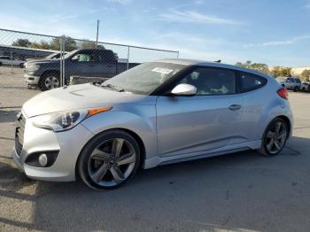  Salvage Hyundai VELOSTER