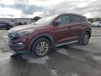  Salvage Hyundai TUCSON