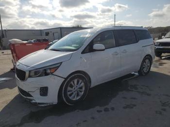  Salvage Kia Sedona