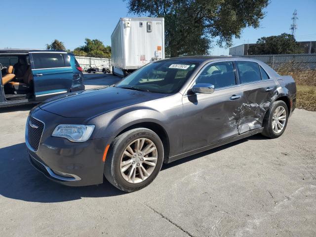  Salvage Chrysler 300