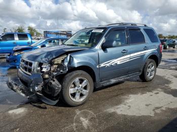  Salvage Ford Escape