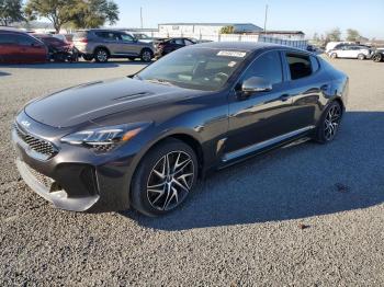  Salvage Kia Stinger