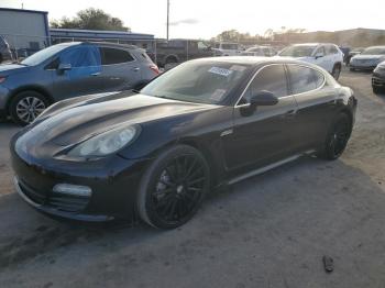  Salvage Porsche Panamera