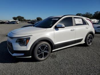  Salvage Kia Niro