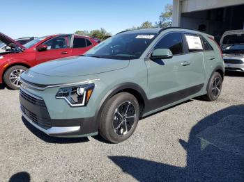  Salvage Kia Niro