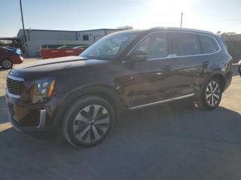  Salvage Kia Telluride