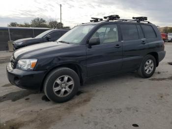  Salvage Toyota Highlander