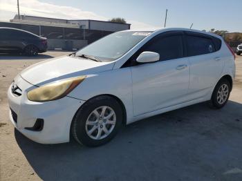  Salvage Hyundai ACCENT