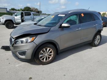  Salvage Kia Sorento