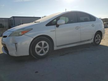  Salvage Toyota Prius