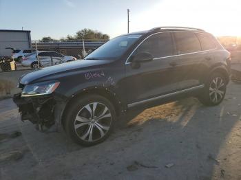  Salvage Volkswagen Touareg