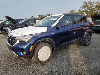  Salvage Kia Seltos