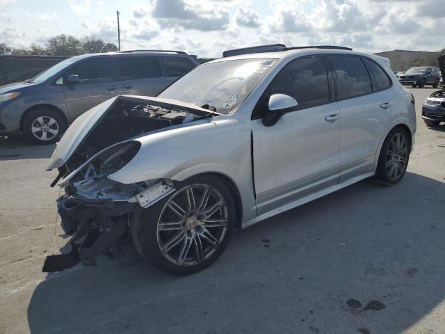  Salvage Porsche Cayenne