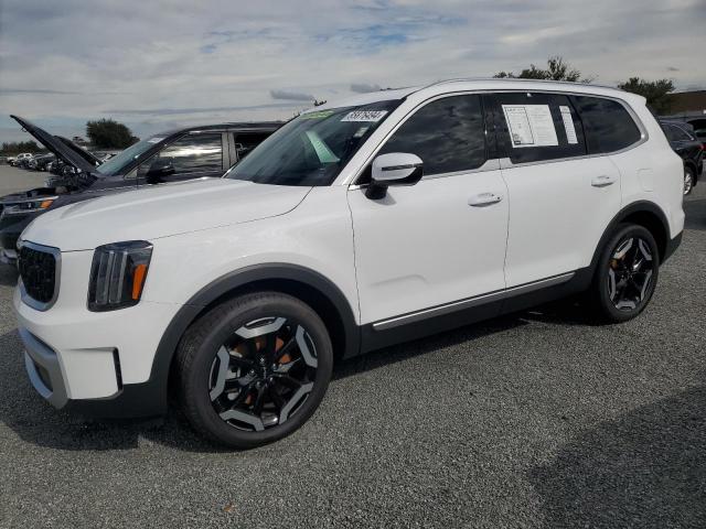  Salvage Kia Telluride