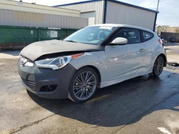  Salvage Hyundai VELOSTER