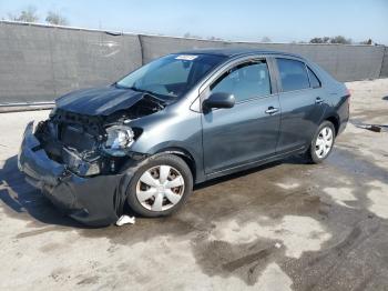  Salvage Toyota Yaris