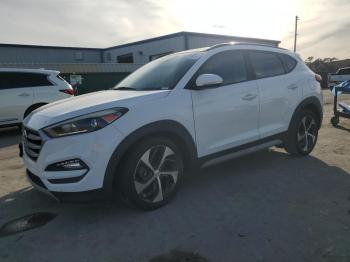  Salvage Hyundai TUCSON