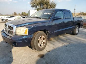  Salvage Dodge Dakota