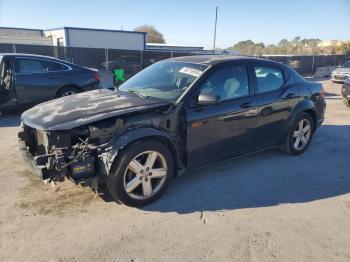  Salvage Dodge Avenger