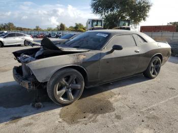  Salvage Dodge Challenger