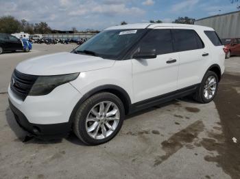  Salvage Ford Explorer