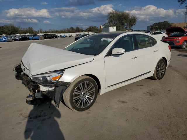  Salvage Kia Cadenza