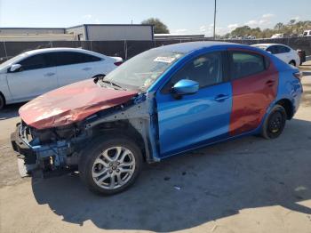  Salvage Toyota Yaris