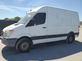  Salvage Mercedes-Benz Sprinter