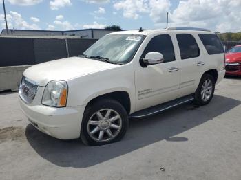  Salvage GMC Yukon