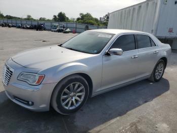  Salvage Chrysler 300