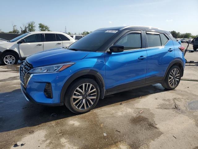  Salvage Nissan Kicks