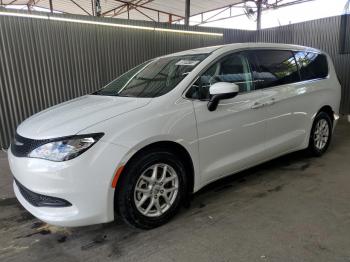  Salvage Chrysler Minivan