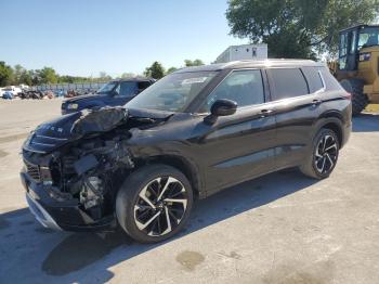  Salvage Mitsubishi Outlander