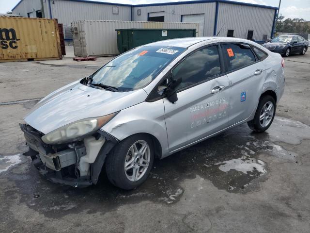  Salvage Ford Fiesta
