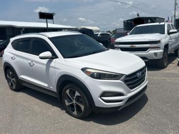  Salvage Hyundai TUCSON
