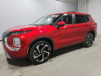  Salvage Mitsubishi Outlander