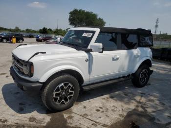  Salvage Ford Bronco